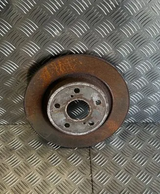 Toyota Avensis T270 Rear brake disc