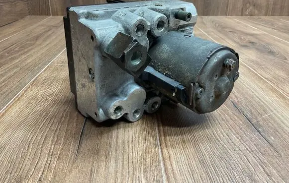 Mercedes-Benz SL R129 ABS Pump 0024319712 0024319812 0265217017