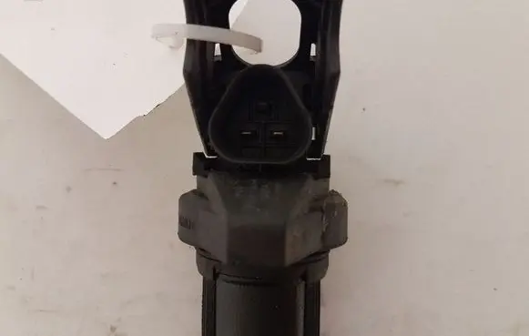 BMW 3 E46 High voltage ignition coil 7551260