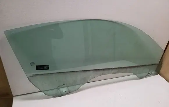 Audi TT TTS Mk2 Front door window/glass (coupe) 