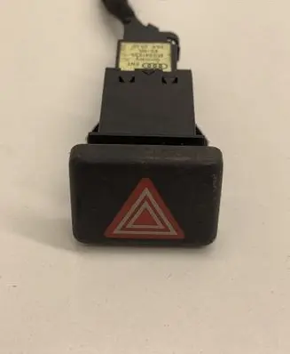 Audi A4 S4 B7 8E 8H Hazard light switch 8E0941509