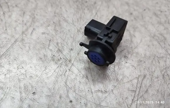 BMW X5 E70 AUC sensor 9240180