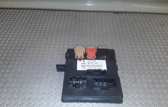Audi A6 S6 C6 4F Comfort/convenience module 4F0907279A