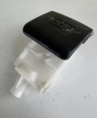 Toyota Land Cruiser (J120) Engine bonnet (hood) release handle 5363152010