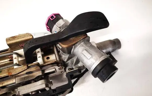 Volkswagen Polo IV 9N3 Ignition lock contact
