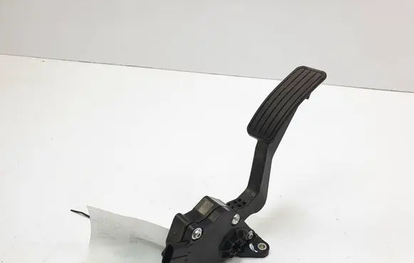 Subaru Impreza IV Accelerator throttle pedal 36010FJ010