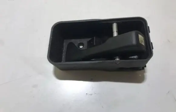 Ford Escort Front door interior handle 91aba22600abr 91ab-a22600-abr