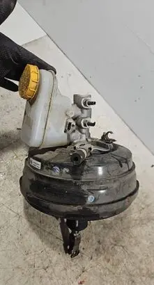 Subaru Outback (BS) Brake booster 5YN1G215T