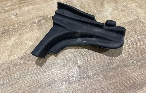 Land Rover Range Rover L405 Fender foam support/seal CPLA16A594BF