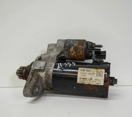 Volkswagen Jetta VI Starter motor 02Z911024H