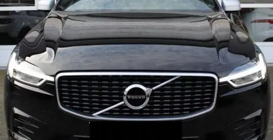 Volvo XC60 Front piece kit 32133548 32133549