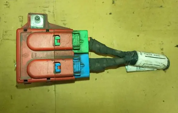 Renault Clio III Fuse 8200279219