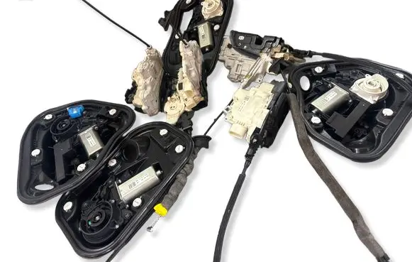 Audi A6 S6 C7 4G Front door soft close latching motor 4G0837004
