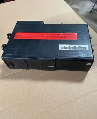 BMW 3 E46 CD/DVD changer brak