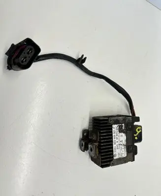 Audi A4 S4 B7 8E 8H Coolant fan relay 8E0959501P 898092000