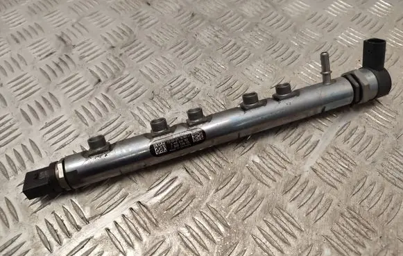 BMW X3 F25 Fuel main line pipe 13537809128 7809128