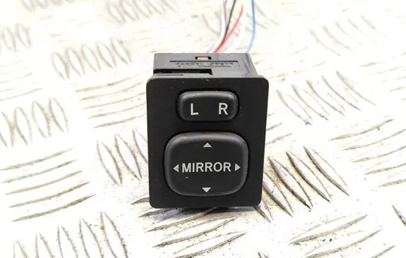 Toyota Auris 150 Wing mirror switch 769746D
