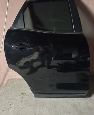 Mazda CX-7 Rear door