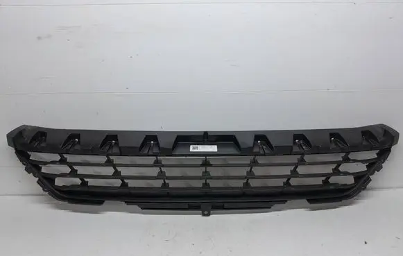 Renault Trafic III (X82) Front bumper lower grill 622547116R