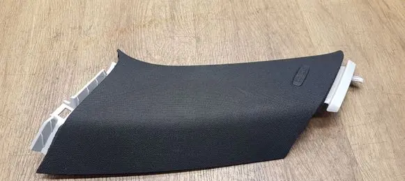 (C) pillar trim