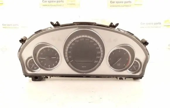 Mercedes-Benz E W212 Speedometer (instrument cluster) 2129001308 2129005600