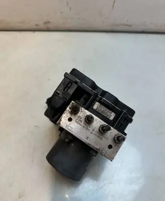 Smart ForFour I ABS Pump a4544201175
