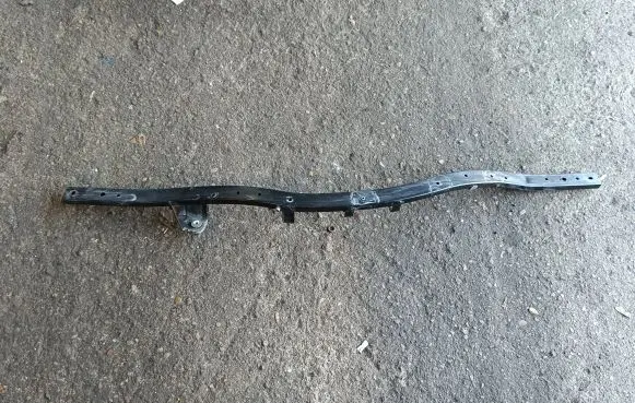Maserati Levante Top upper radiator support slam panel