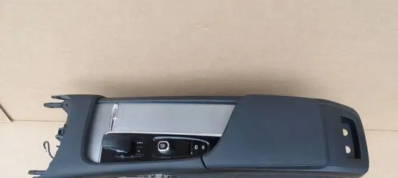 Volvo XC90 Center console 