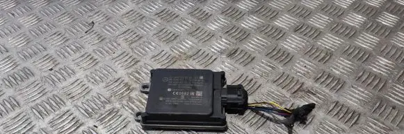 Mercedes-Benz E W213 Distronic sensor radar A0009008209