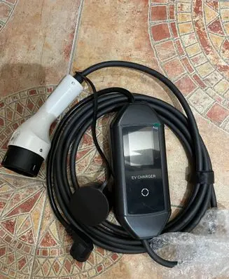 BMW i3 Battery charger (optional) TYPE2