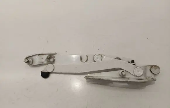 Audi A4 S4 B7 8E 8H Tailgate/trunk/boot hinge 8E5827302C