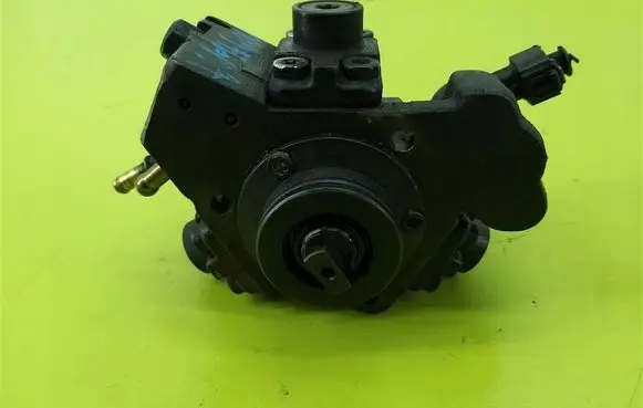 Fiat Doblo Fuel injection high pressure pump 0445010122
