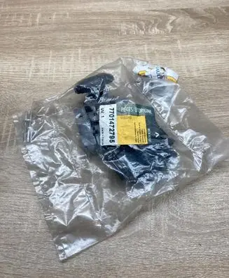 Renault Megane I Glove box handle 7701472795