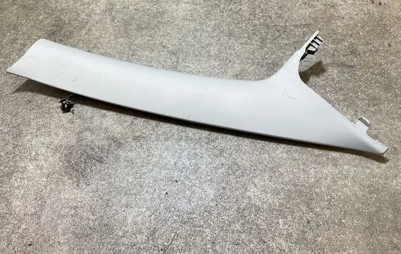 Tesla Model 3 (A) pillar trim 1527915 CTZ213140000816