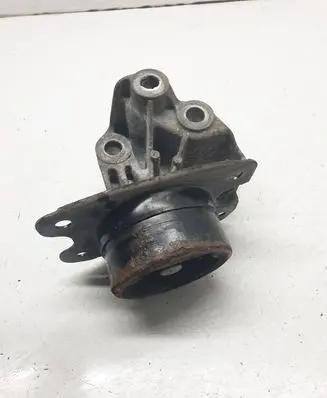 Chevrolet Captiva Gearbox mount X041331