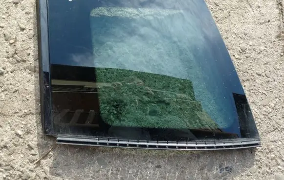 Mini Cooper Countryman R60 Rear side window