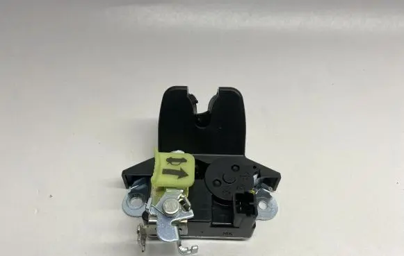 KIA Cerato Tailgate/trunk/boot lock/catch/latch 81230M7030 81230