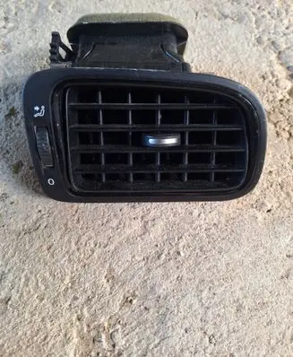 Volkswagen Polo V 6R Dashboard side air vent grill/cover trim 6R0819704