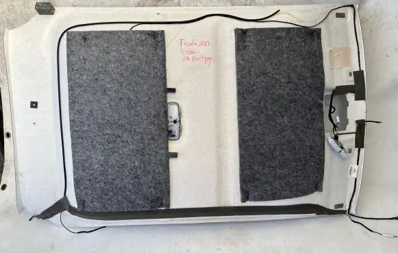 Ford Fiesta Headlining C1BBA51918DG