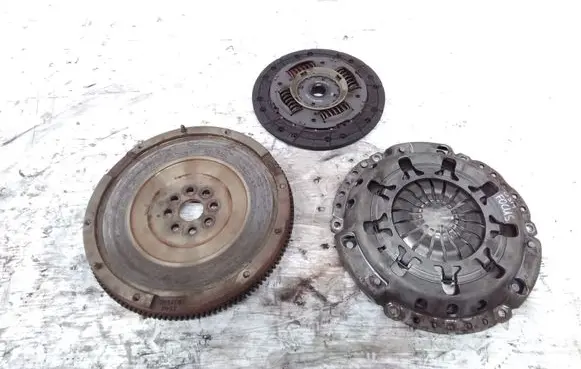 Ford Focus Clutch set kit 123032310 323049910 XS4Q6375AC