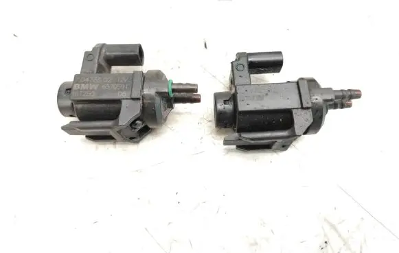 BMW 1 F20 F21 Vacuum valve 8570591 70478502