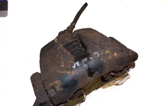 Ford Focus C-MAX Front brake caliper
