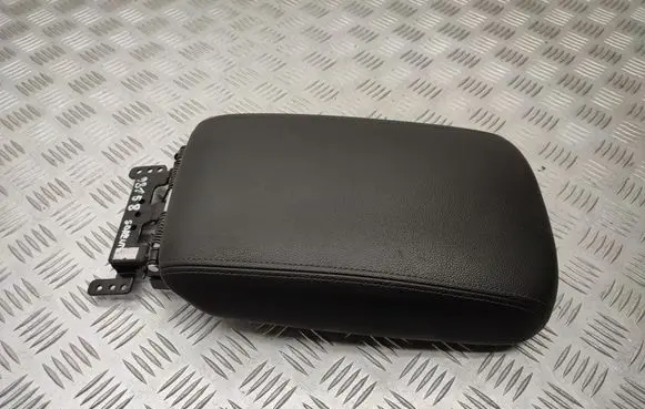 KIA Sorento Armrest 