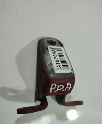 Honda Civic Front door upper hinge 