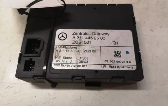 Mercedes-Benz E W211 Gateway control module A2114452500 A2115403545 031027007243D