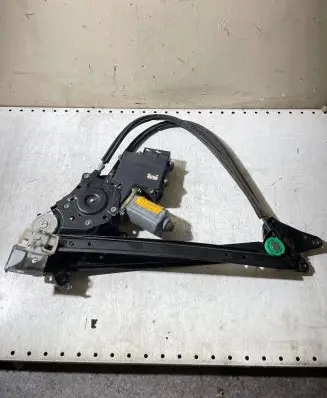 Volkswagen Sharan Rear door window regulator with motor 7M0839401J