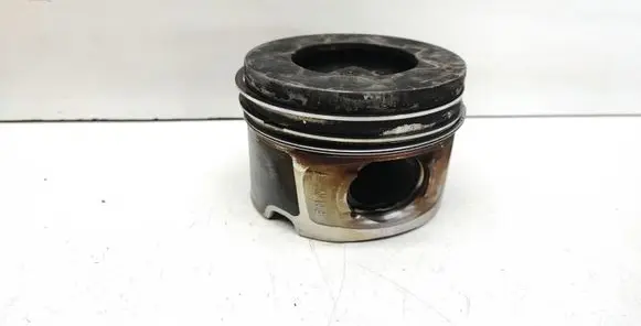 BMW 1 E81 E87 Piston 0840BB