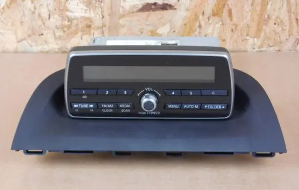 Mazda 3 II Radio/CD/DVD/GPS head unit BHN9669R0A