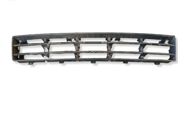 Volkswagen Golf IV Front bumper lower grill 1J0853677D