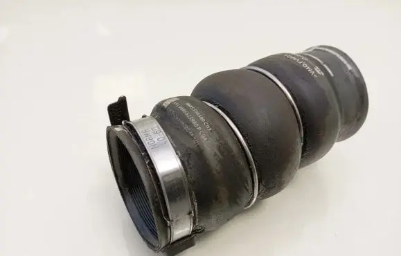 Peugeot 508 RXH Intercooler hose/pipe 9685598580 9686552380 9685598280